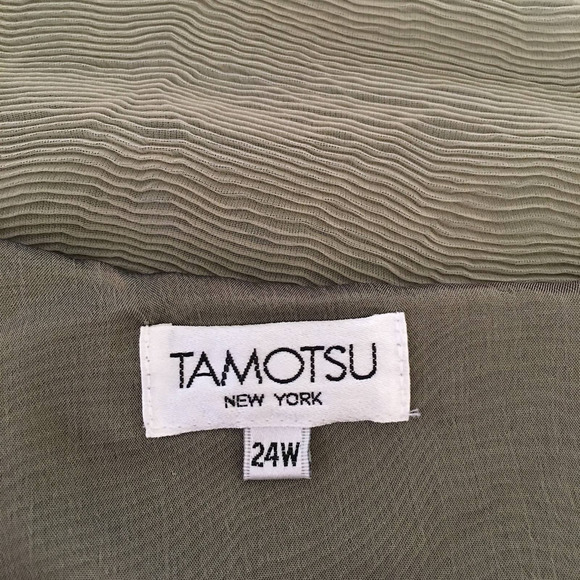Tamotsu Ruched Shell - 24W - Picture 5 of 6
